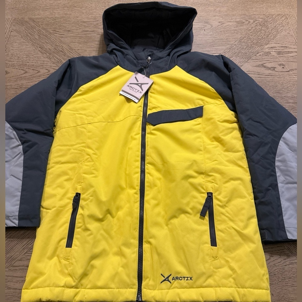 Arctix Boys Fast Lane  Insulated Performance Winter Jacket M (10-12)
